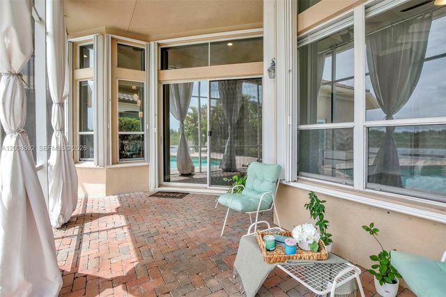 3060 SW 195th Ter, Miramar, FL 33029