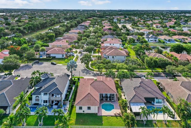 3060 SW 195th Ter, Miramar, FL 33029
