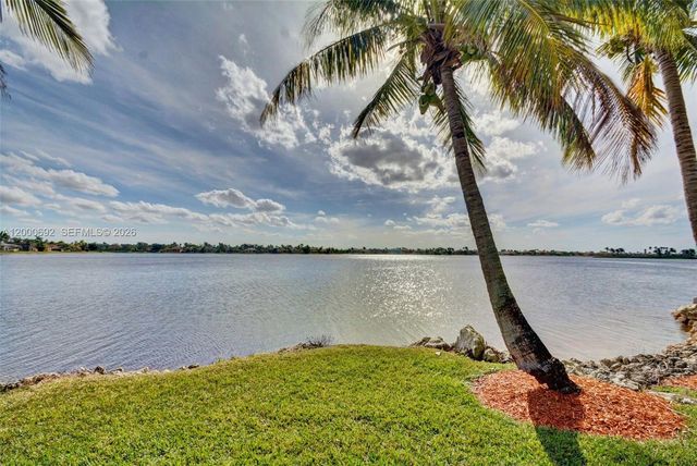 3060 SW 195th Ter, Miramar, FL 33029