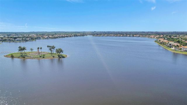 3060 SW 195th Ter, Miramar, FL 33029