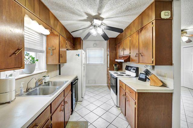 1701 Haywood Ave, Odessa, TX 79761