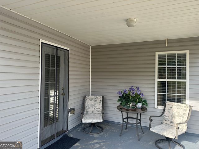 742 N Jacoby Drive, Loganville, GA 30052