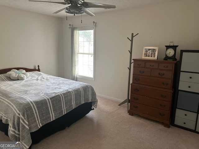 742 N Jacoby Drive, Loganville, GA 30052
