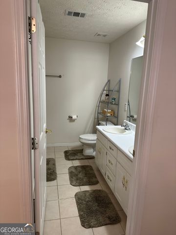 742 N Jacoby Drive, Loganville, GA 30052