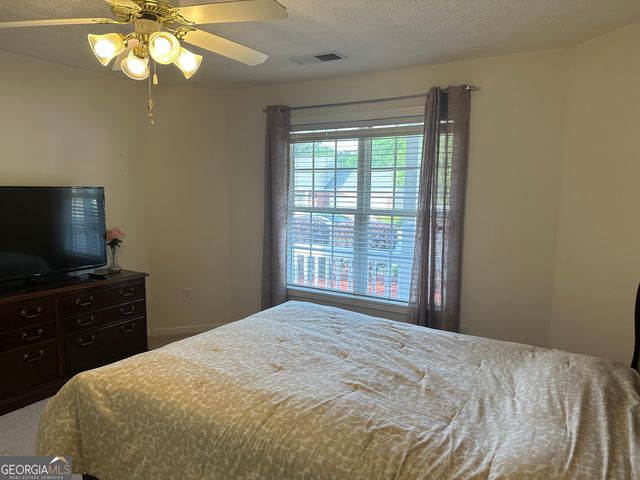 742 N Jacoby Drive, Loganville, GA 30052