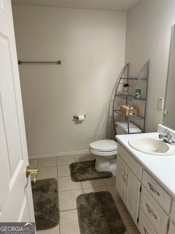 742 N Jacoby Drive, Loganville, GA 30052