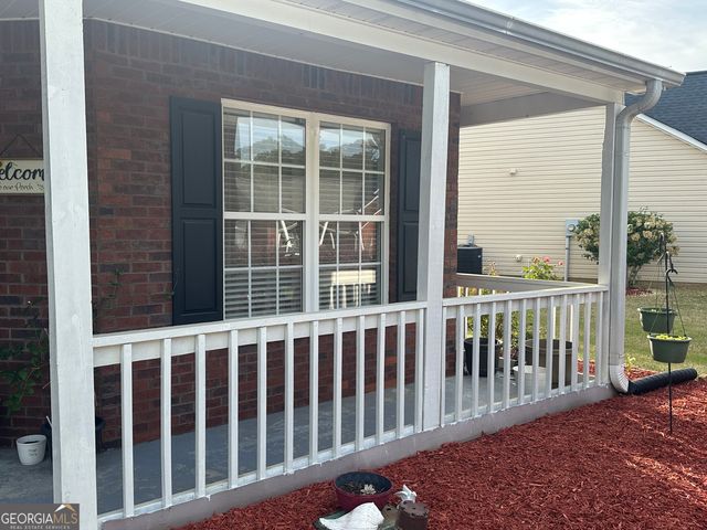 742 N Jacoby Drive, Loganville, GA 30052