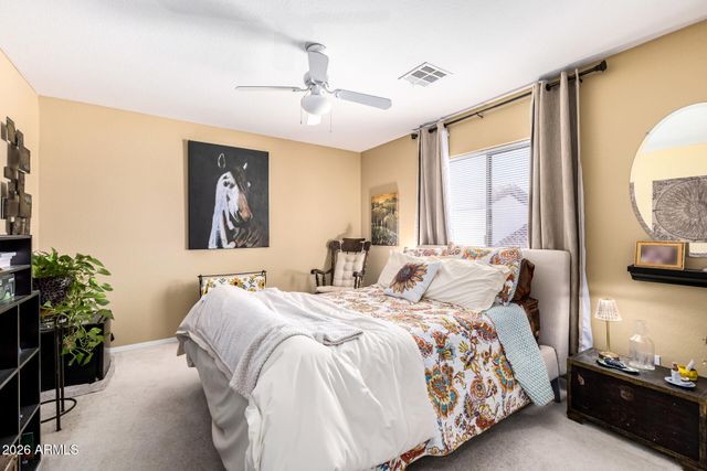 8018 W BECK Lane, Peoria, AZ 85382