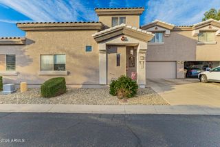 8018 W BECK Lane, Peoria, AZ 85382