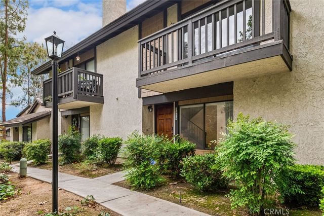 5424 Via Alberca, Riverside, CA 92507