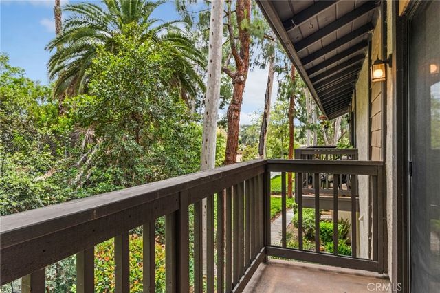5424 Via Alberca, Riverside, CA 92507