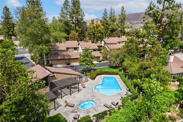 5424 Via Alberca, Riverside, CA 92507
