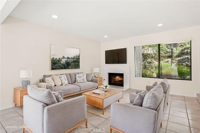 5424 Via Alberca, Riverside, CA 92507