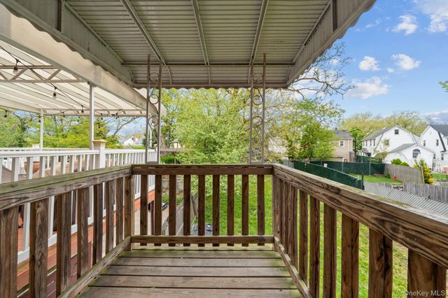 250-23 88th Road, Bellerose, NY 11426