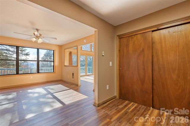 286 Pioneer Ridge Road, Canton, NC 28716