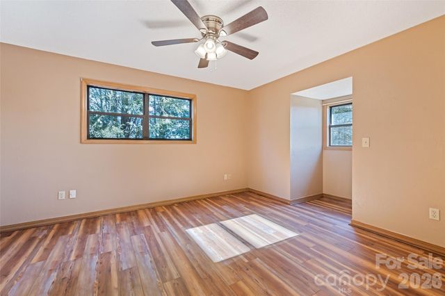 286 Pioneer Ridge Road, Canton, NC 28716