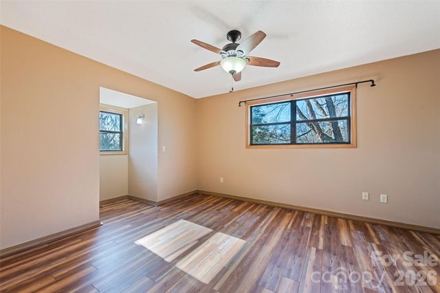 286 Pioneer Ridge Road, Canton, NC 28716