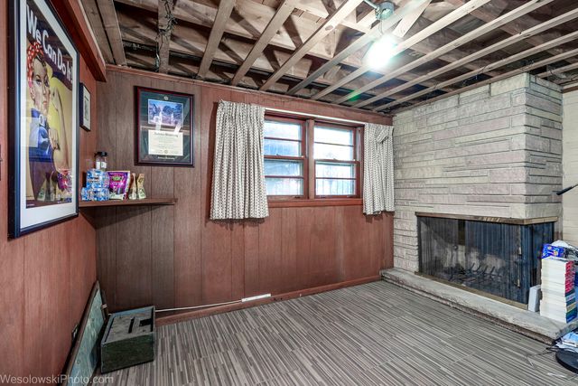 6400 N KNOX Avenue, Lincolnwood, IL 60712