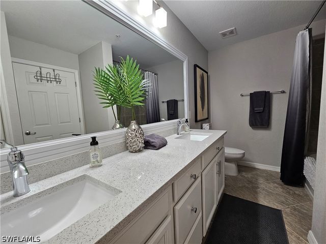 9596 Trevi CT 5428, Naples, FL 34113