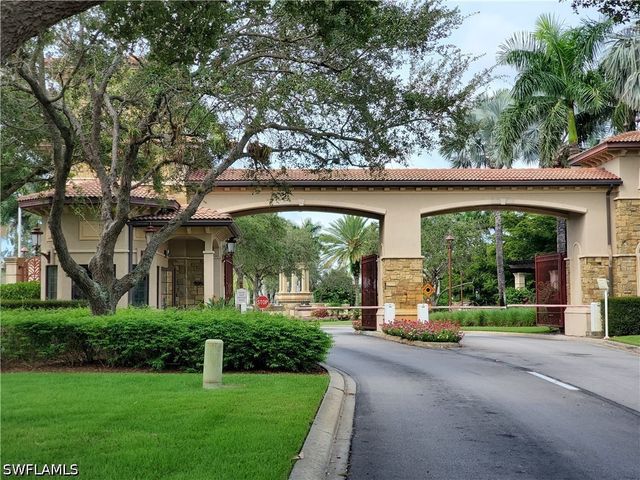 9596 Trevi CT 5428, Naples, FL 34113