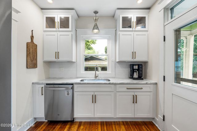 2212 Eastview Ave, Louisville, KY 40205
