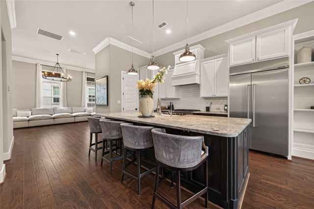 855 Dunleigh Meadows Lane, Houston, TX 77055