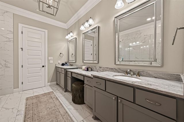 855 Dunleigh Meadows Lane, Houston, TX 77055