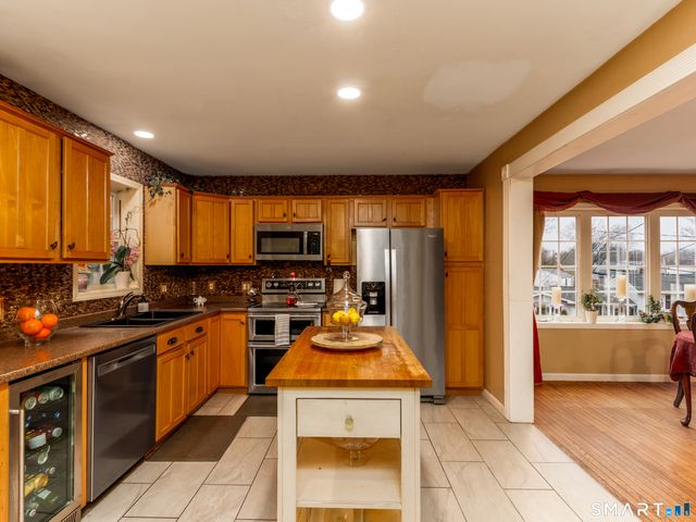 54 Claremont Avenue, Wallingford, CT 06492