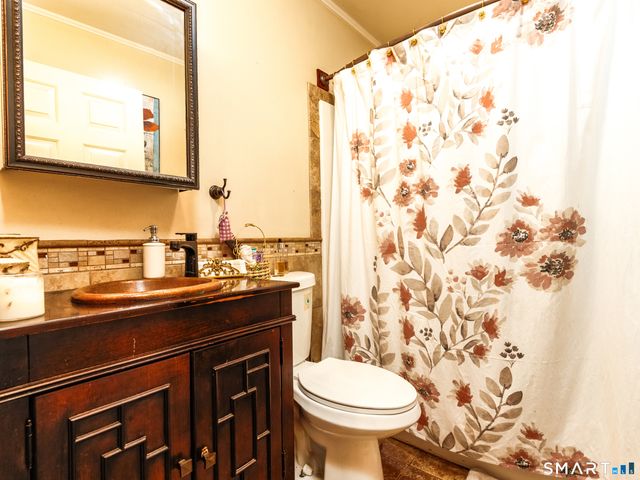 54 Claremont Avenue, Wallingford, CT 06492