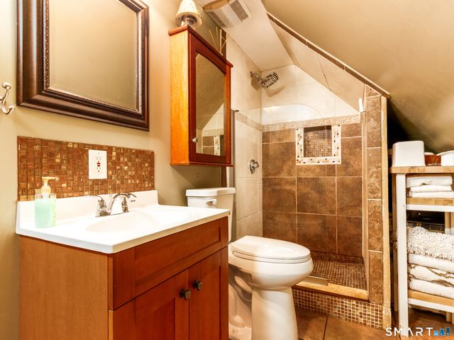 54 Claremont Avenue, Wallingford, CT 06492