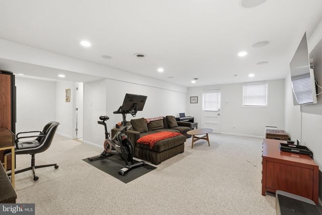 9503 ROCKPORT RD, Vienna, VA 22180