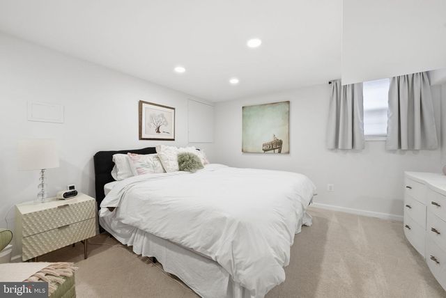 9503 ROCKPORT RD, Vienna, VA 22180