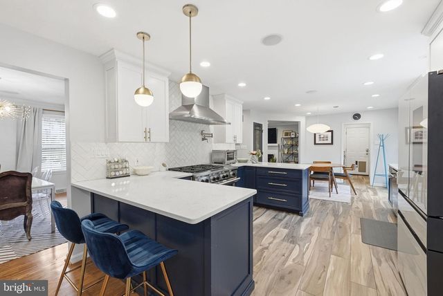 9503 ROCKPORT RD, Vienna, VA 22180