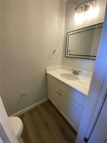 834 Nottaway DR, Chesapeake, VA 23320