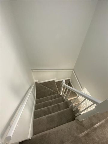 834 Nottaway DR, Chesapeake, VA 23320