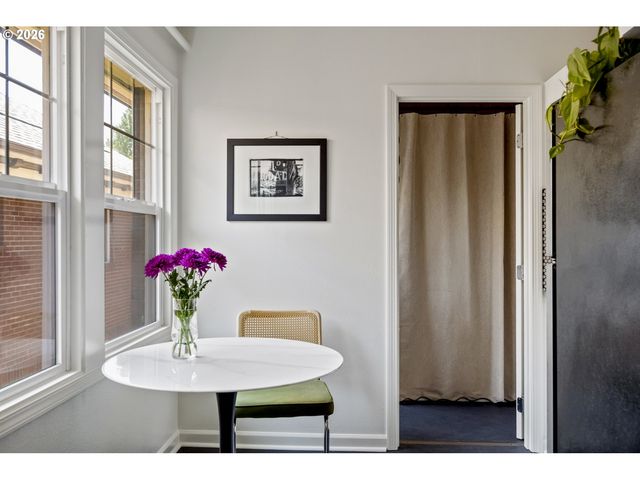 701 Ne 28TH Ave 36, Portland, OR 97232