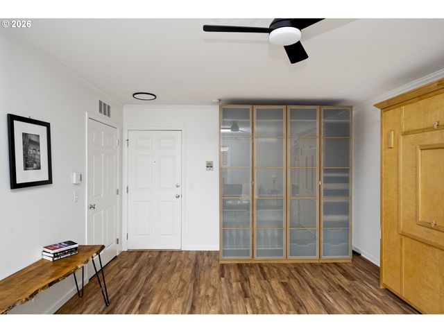 701 Ne 28TH Ave 36, Portland, OR 97232