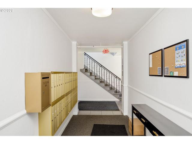 701 Ne 28TH Ave 36, Portland, OR 97232