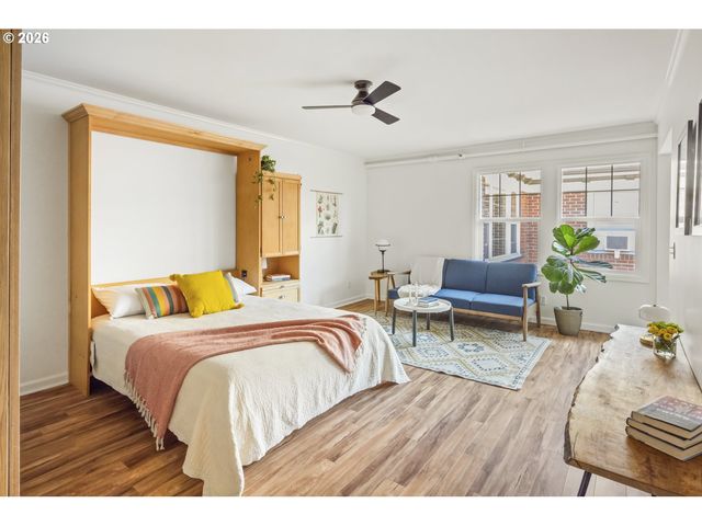 701 Ne 28TH Ave 36, Portland, OR 97232