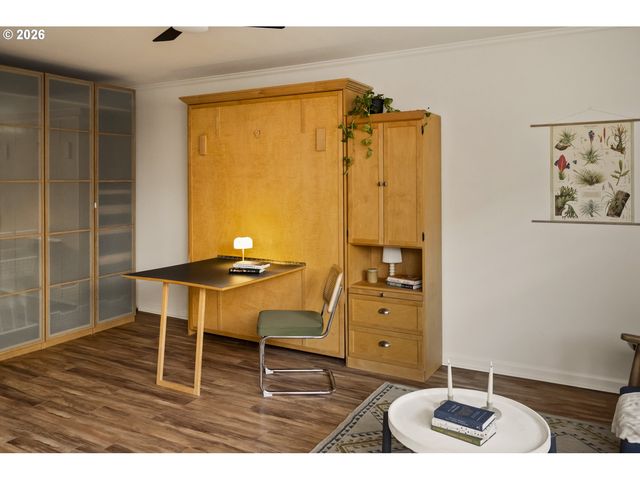701 Ne 28TH Ave 36, Portland, OR 97232