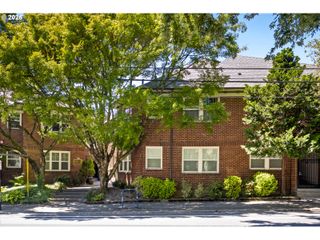 701 Ne 28TH Ave 36, Portland, OR 97232