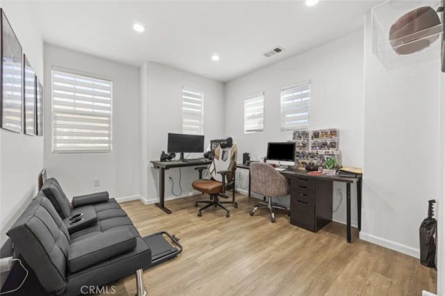 16485 W Nicklaus Drive 120, Sylmar, CA 91342