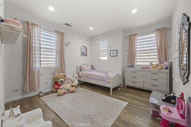 16485 W Nicklaus Drive 120, Sylmar, CA 91342