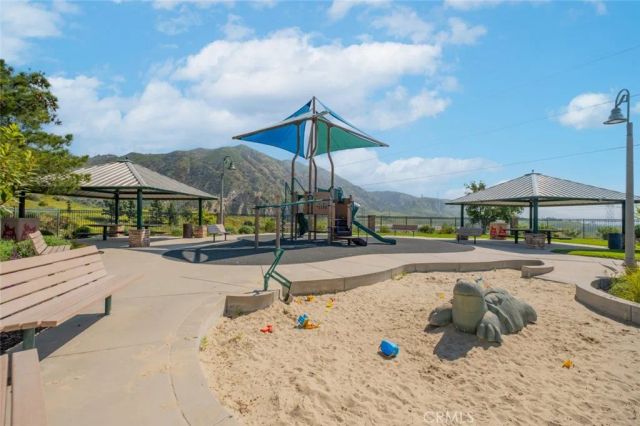 16485 W Nicklaus Drive 120, Sylmar, CA 91342
