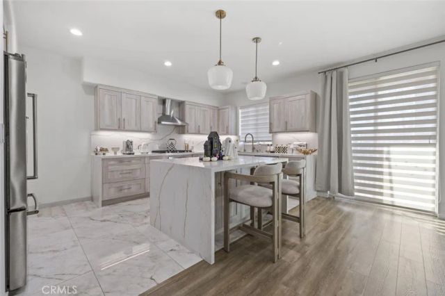 16485 W Nicklaus Drive 120, Sylmar, CA 91342