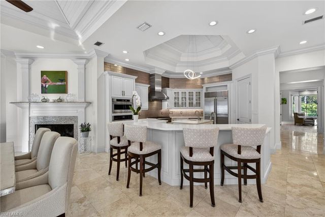 1675 Murex LN, Naples, FL 34102