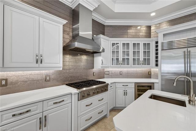 1675 Murex LN, Naples, FL 34102