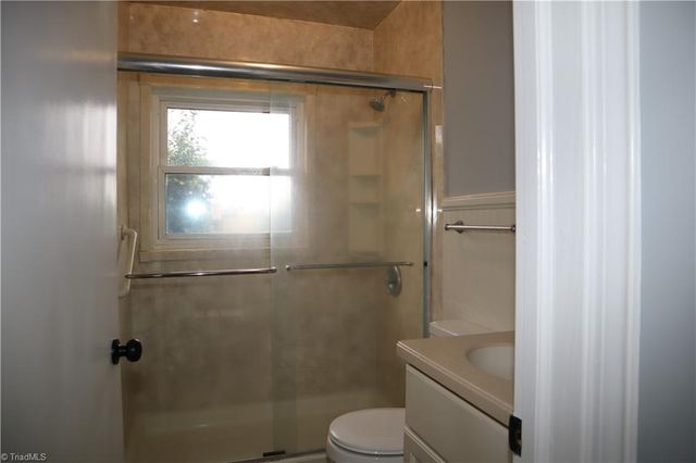 5425 Yanceyville Road, Browns Summit, NC 27214