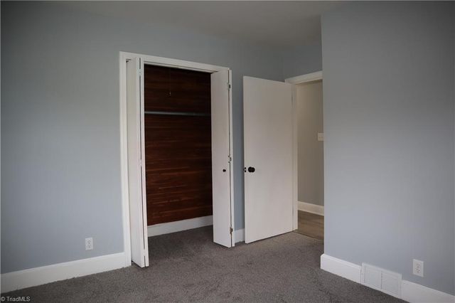 5425 Yanceyville Road, Browns Summit, NC 27214