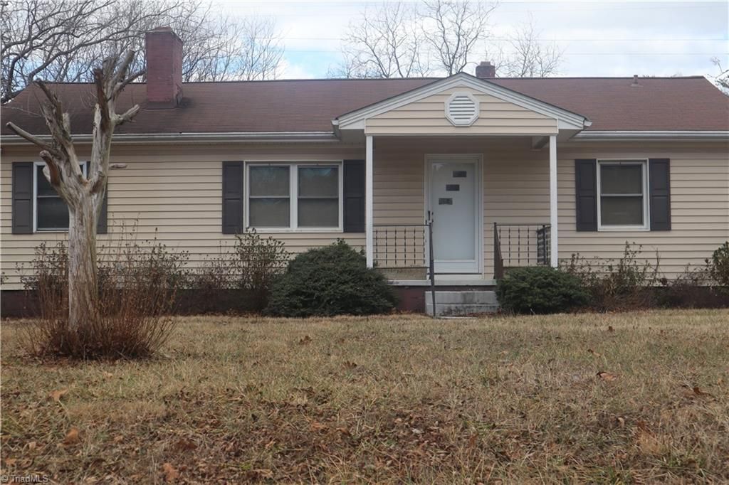 5425 Yanceyville Road, Browns Summit, NC 27214